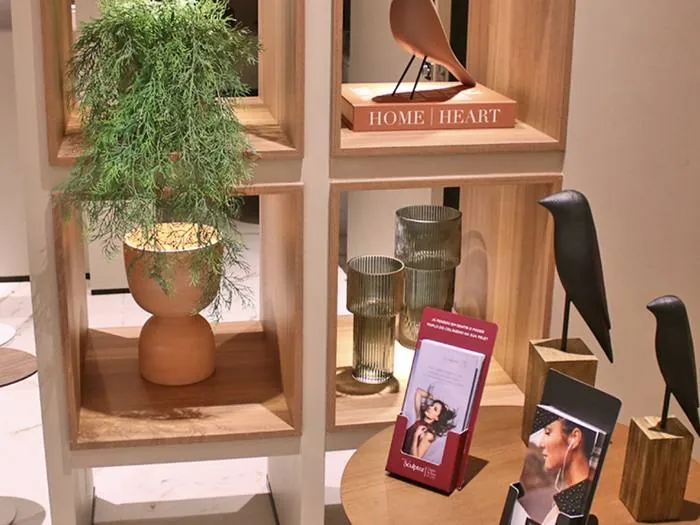 Detalhes do ambiente da Illuminer Dermatologia
